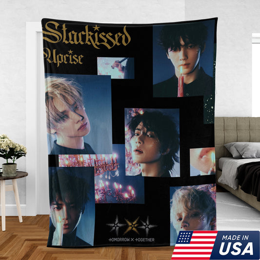 WAVESTEEᵀᴹ TXT Starkissed 2025 Fleece Blanket