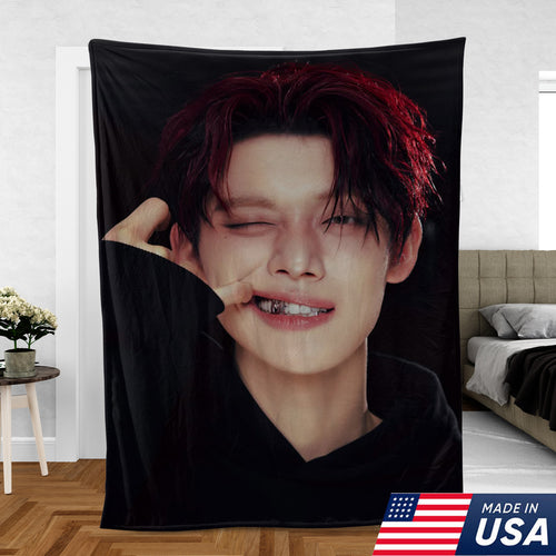WAVESTEEᵀᴹ Custom Yeonjun TXT Blanket