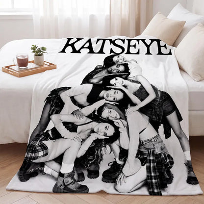 Cozy Flannel Throw Blanket, Y2K Pop Star Music Fan Gift, Aesthetic Teen Girl Bedroom Decor, Birthday Present